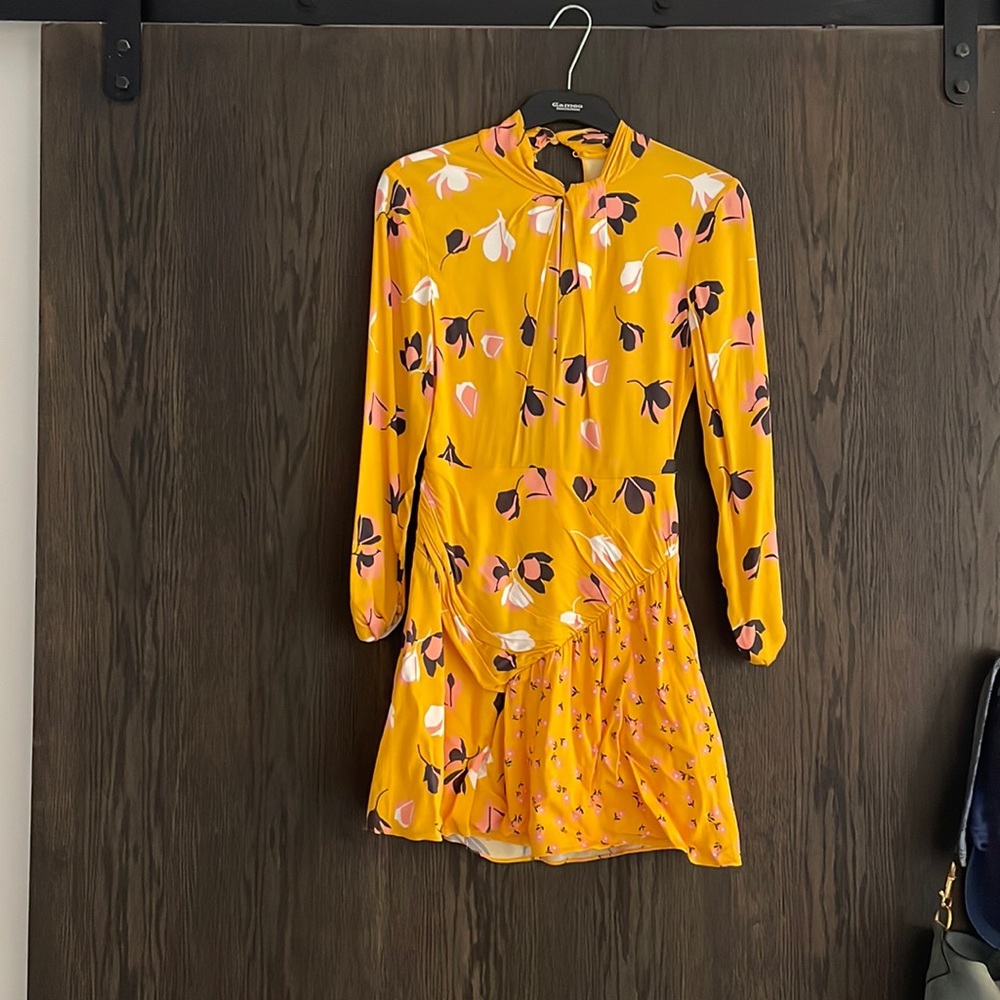SELF PORTRAIT size 2 floral mini dress. Originally $390 selling for $150.